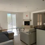 Sofia Tatil Evi *